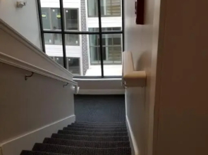 Trendy Downtown Condo-Walk to it ALL Capri 315