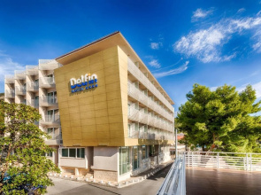 Carine Hotel Delfin