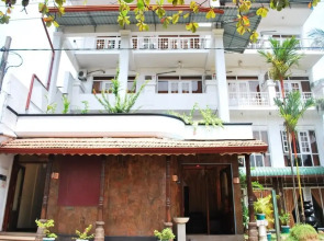 Nathaliya Transit hotel CMB
