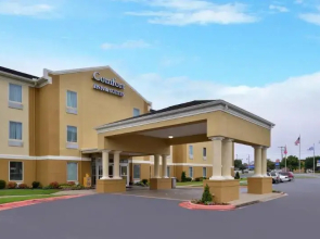 Comfort Inn & Suites Bryant - Benton
