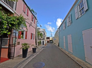 Historic Apt in Heart of Christiansted