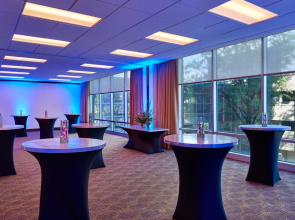 Sheraton Indianapolis Hotel at Keystone Crossing