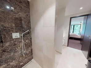 White Pearl Apartment 1.05