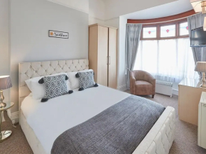 Apartment 3 at Khyber