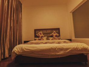 Ying Shan Hong Hotel