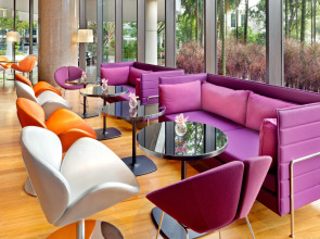 Holiday Inn Singapore Atrium by IHG