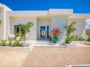 NEW 6BR Playground Private Pool Pro-bbq Palapa