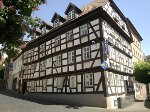 Am Schloß