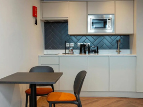 Station Suites
