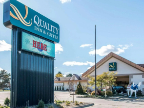 Quality Inn & Suites Escanaba North