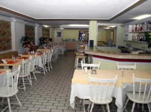 San Marino Hotel & Suites