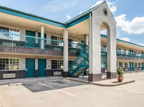 Americas Best Value Inn Ft. Worth