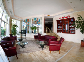 Denizkizi & Denizkizi Royal Hotel