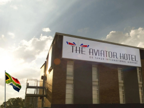 Life Hotel - The Aviator