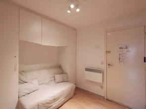 Studio by the Beach With Sea View