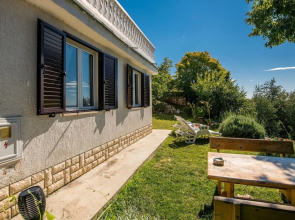 Amazing Apartment in Stara Baska With 1 Bedrooms and Wifi