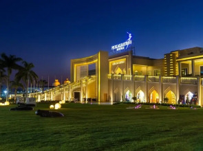 Albatros Aqua Blue Azrak VIP Package
