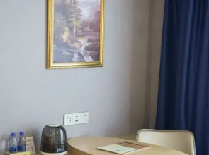 Heben Huashe Hotel (Zhongshan South Zhanyuan Branch)