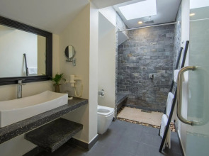 Central Suite Residence