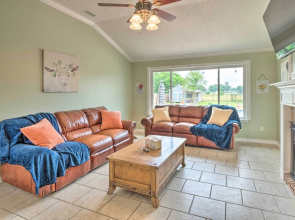 Hot Tub, Pool, & Fire Pit: Gorgeous Hutto Home