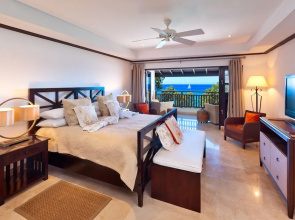Condo Coral Cove Penthouse 15