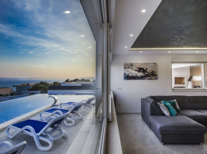 Luxury Villa High Hopes with Pool