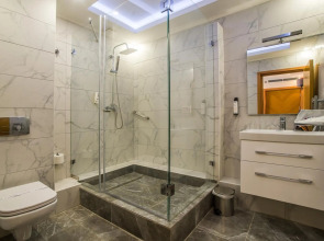 Отель Marmara Hotel Budapest