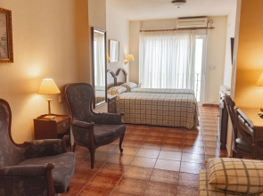 Hotel Tàrbena