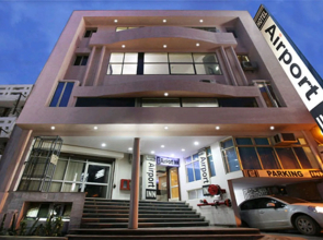 Airport Inn