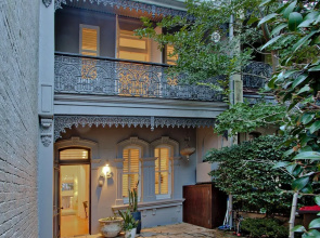 Luxury 3 Bed Terrace House Close To Sydney Cbd