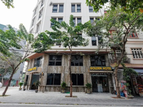 Golden Crown Hotel