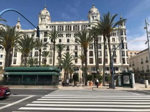 CasaTuris Plaza Nueva en el centro de Alicante A110