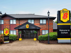 Super 8 by Wyndham Durham