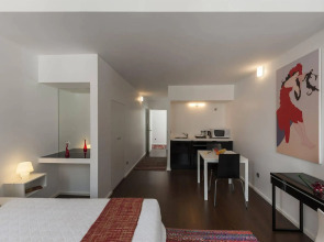 Olala Fine Arts Studios