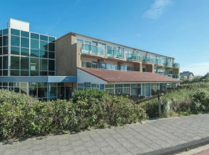 Apartment in Callantsoog Near the Beach