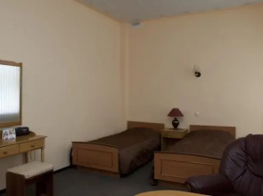Yarmorochnaya Hotel