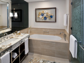 Grand Plaza Mövenpick Media City