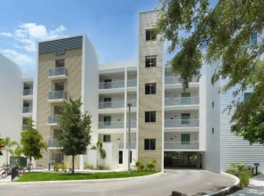 All-New, Waterfront Condo in Downtown Sarasota!