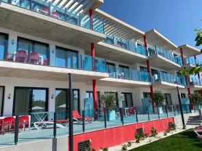 Azahar Beach Apartments