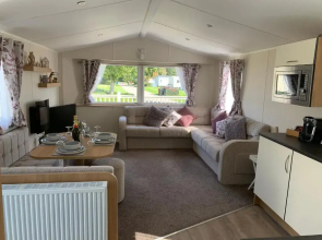 Modern, Spacious 2 bedroom caravan - Thorpe Park Haven, Cleethorpes