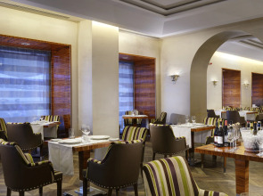 UNA Hotels Decò Roma