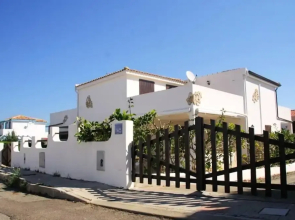 House With 2 Bedrooms in Calasetta, With Furnished Terrace - 400 m Fro