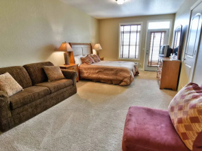 Unit 431B - Studio Condo