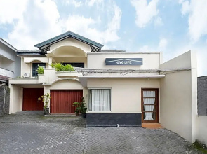 Oyo Life 2807 Nusa Indah Kost Putri