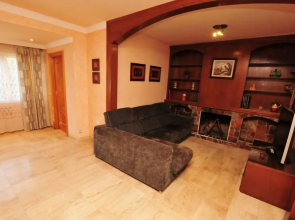 Suitur Casa con piscina y vistas al mar