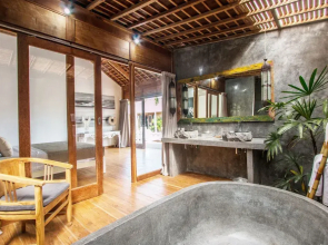 Cendana Villas-5Bedroom Private Pool