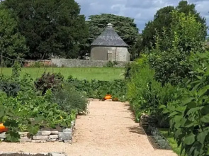 The Potting Shed, self contained, detached retreat in Shapwick village