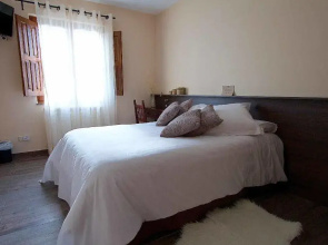 Hotel Valle Del Eria