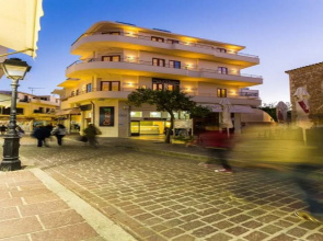 Polyxenia Suites