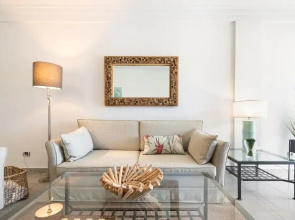 Deisy apartments 1G